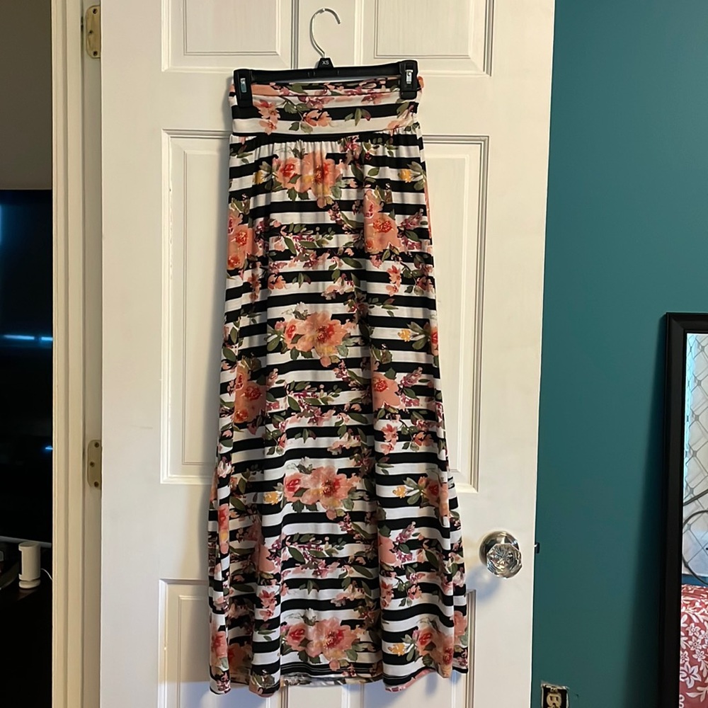 Floral maxi skirt